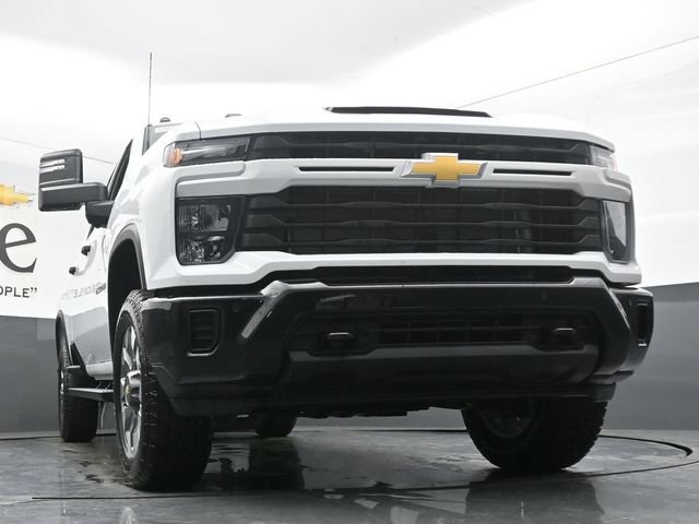 New 2026 Chevrolet Silverado 2500 Custom w/ Custom Value Package AWD/4WD image 3