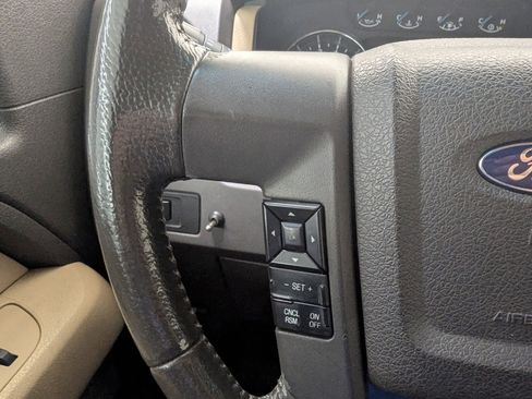 Used 2013 Ford F150 XLT w/ Mid Equipment Group image 24