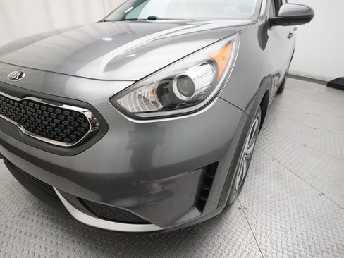 Used 2017 Kia Niro LX FWD image 22