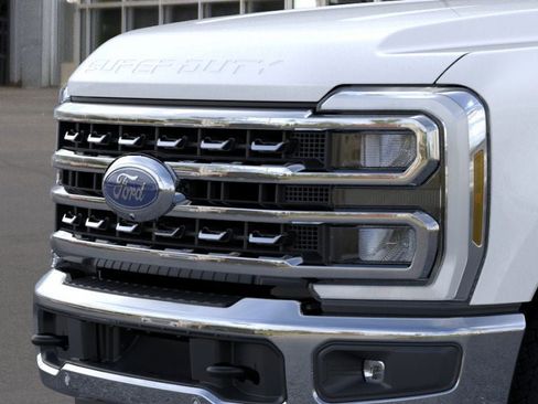 New 2026 Ford F250 Lariat w/ Lariat Premium Package AWD/4WD image 17