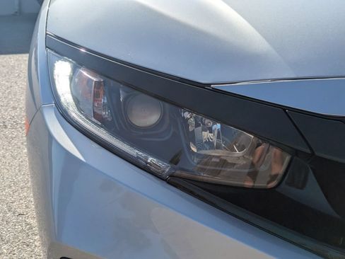 Used 2020 Honda Civic Sport image 11