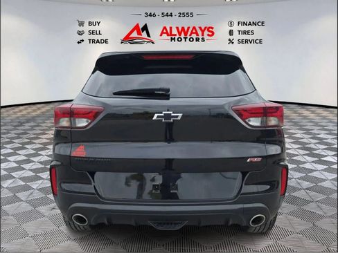 Used 2022 Chevrolet TrailBlazer RS FWD image 3