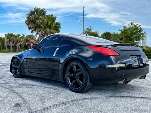 Used 2006 Nissan 350Z Enthusiast w/ (K96) Aerodynamics Pkg RWD image 4
