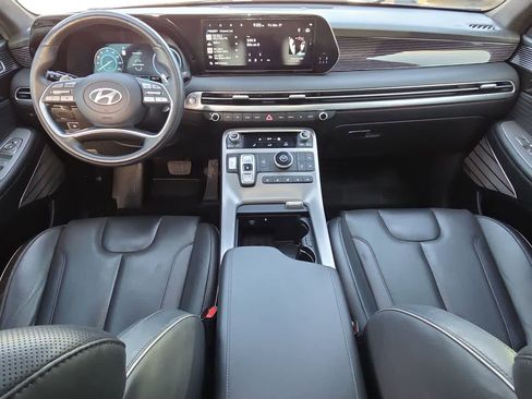 Used 2023 Hyundai Palisade Calligraphy image 13