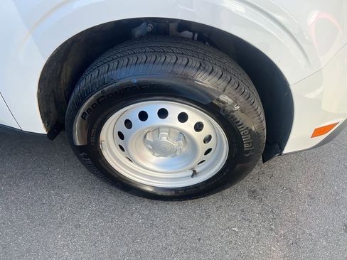 Used 2023 Ford Maverick XL FWD image 13