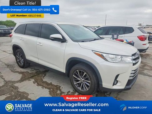 Used 2019 Toyota Highlander XLE FWD image 5