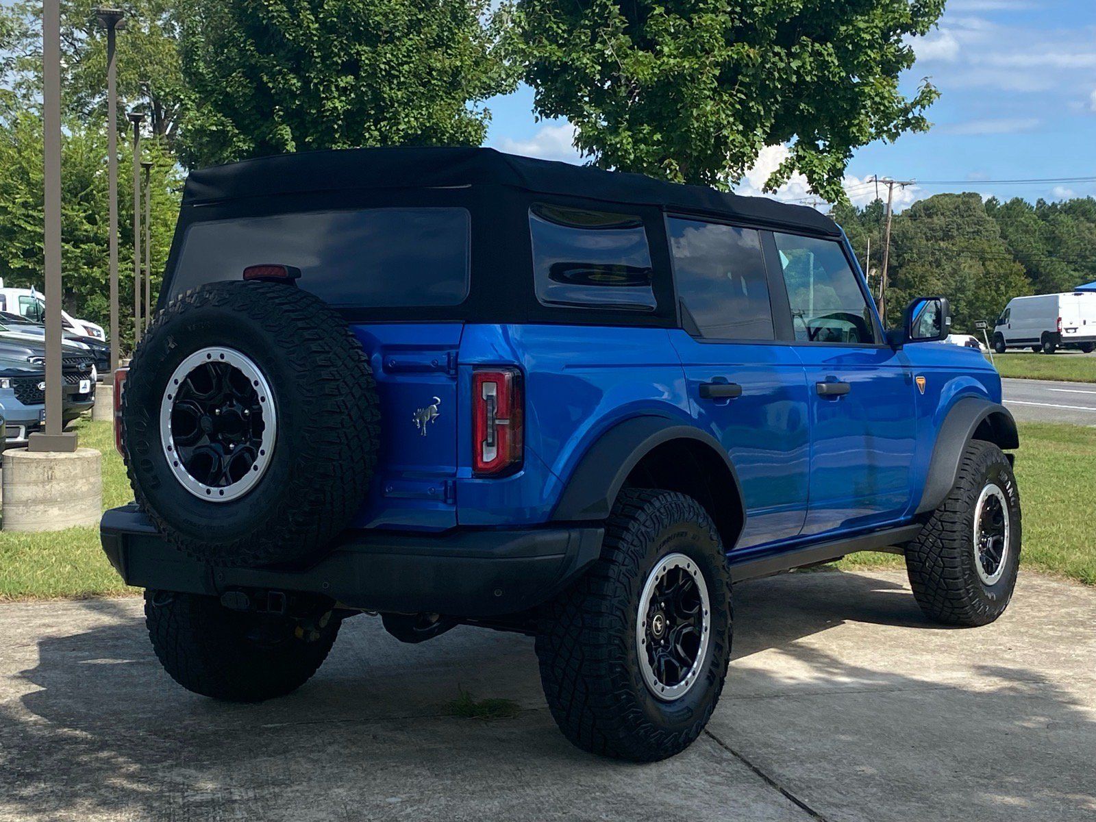 Certified 2021 Ford Bronco Badlands AWD/4WD image 4