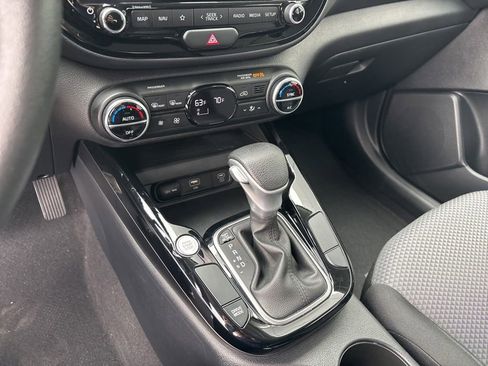 Certified 2023 Kia Soul S FWD image 11