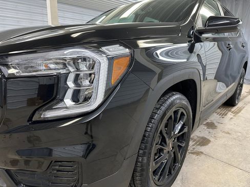 Certified 2023 GMC Terrain SLE w/ Driver Convenience Package image 34