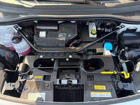 Certified 2023 Volkswagen ID.4 Pro S AWD/4WD image 27