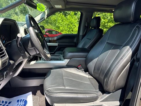 Used 2020 Ford F150 Lariat w/ Equipment Group 502A Luxury AWD/4WD image 13