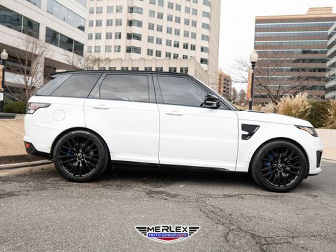 Used 2017 Land Rover Range Rover Sport SVR image 8