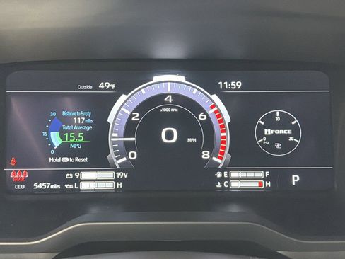 Used 2025 Toyota Tundra Limited image 28