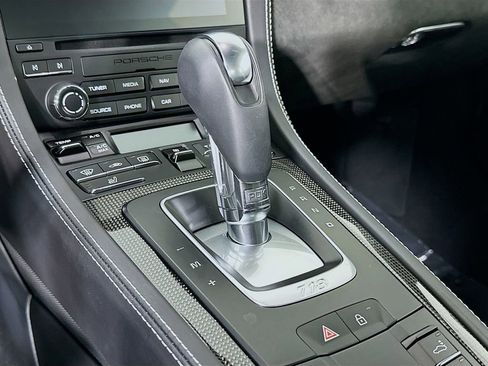 Certified 2024 Porsche 718 Cayman GTS RWD image 17