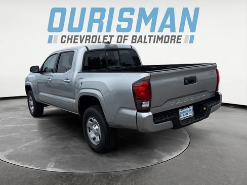 Used 2023 Toyota Tacoma SR w/ SR Convenience Package RWD image 4