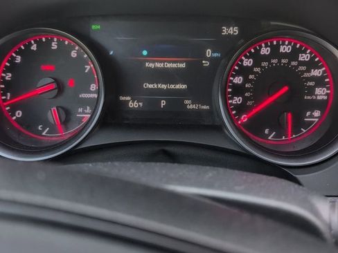 Used 2023 Toyota Camry XSE image 6