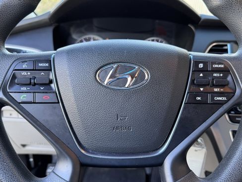 Used 2016 Hyundai Sonata Sport image 6