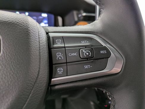 Used 2024 Jeep Compass Limited w/ Elite Group image 17