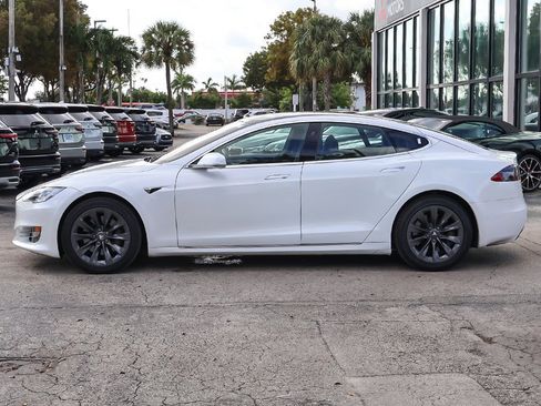 Used 2019 Tesla Model S 100D image 17