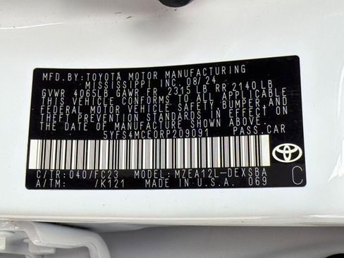 Used 2024 Toyota Corolla SE FWD image 17