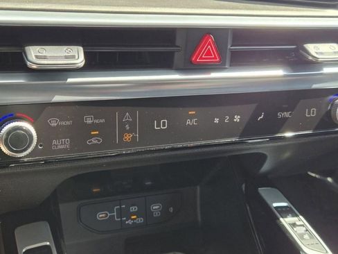 New 2026 Kia Sorento SX Prestige image 30