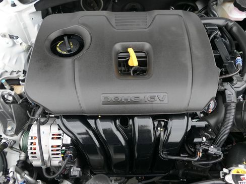 Certified 2024 Kia Forte LXS FWD image 28
