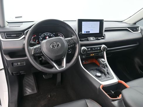 Used 2024 Toyota RAV4 Adventure AWD/4WD image 18