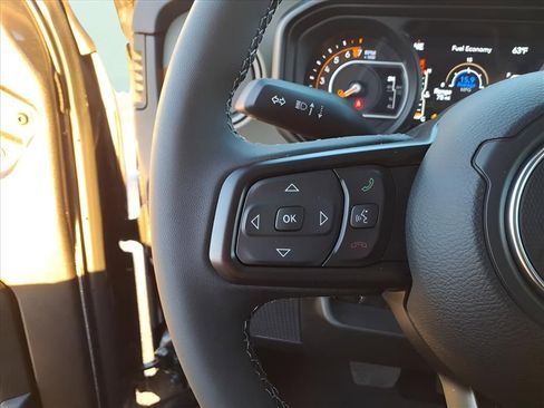 New 2026 Jeep Gladiator Mojave AWD/4WD image 19