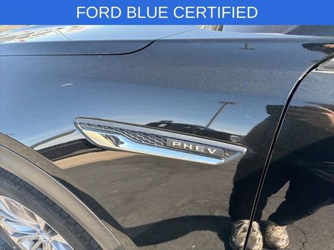 Used 2024 MAZDA CX-90 Plug-In Hybrid w/ Preferred AWD/4WD image 17