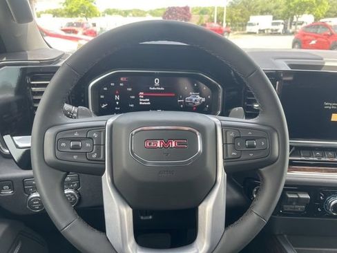 New 2026 GMC Sierra 1500 Elevation w/ Preferred Package AWD/4WD image 18