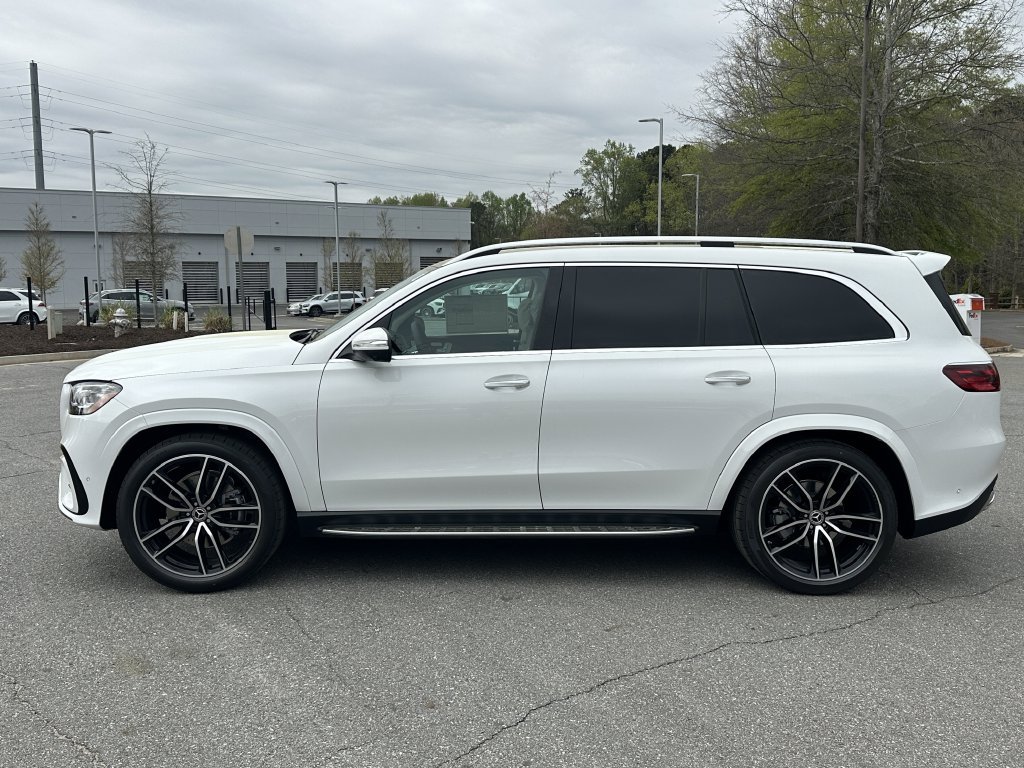New 2026 Mercedes-Benz GLS 450 4MATIC image 5