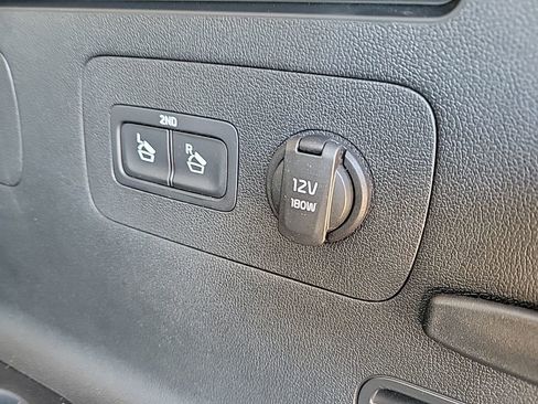 Used 2022 Kia Sorento SX image 24
