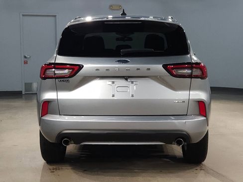 Used 2024 Ford Escape ST-Line image 6