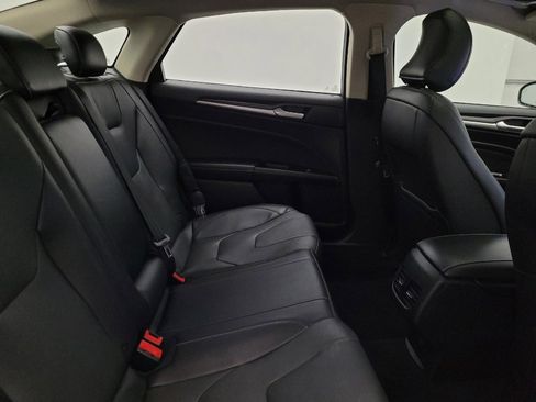 Used 2019 Ford Fusion Energi Titanium image 19