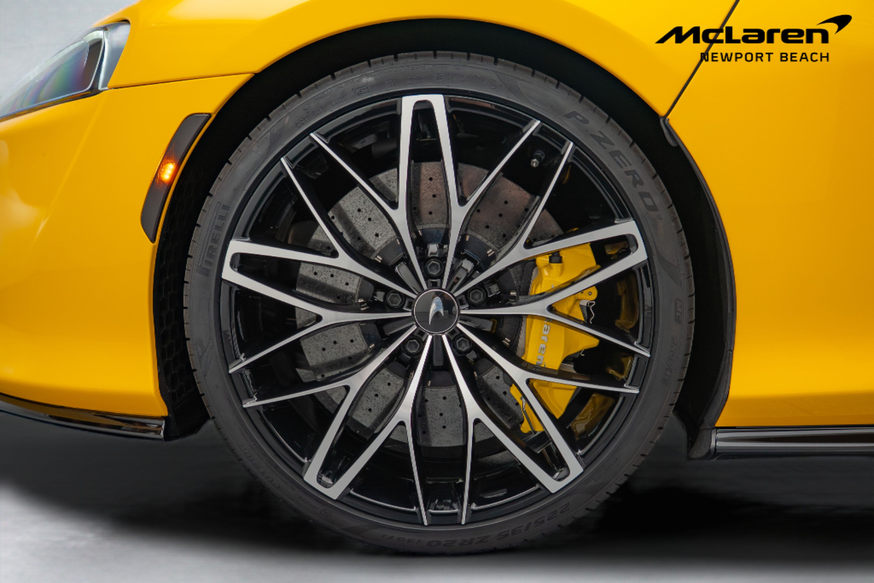 Used 2025 McLaren GTS RWD image 26