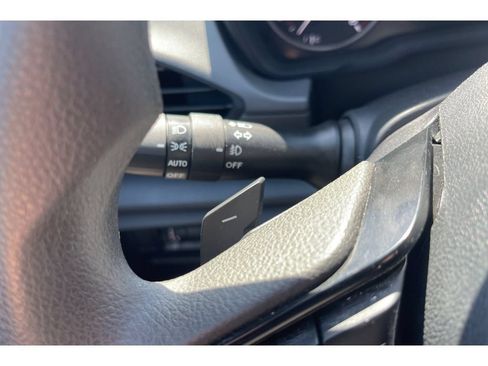 Certified 2026 Subaru Crosstrek 2.5i Premium AWD/4WD image 34