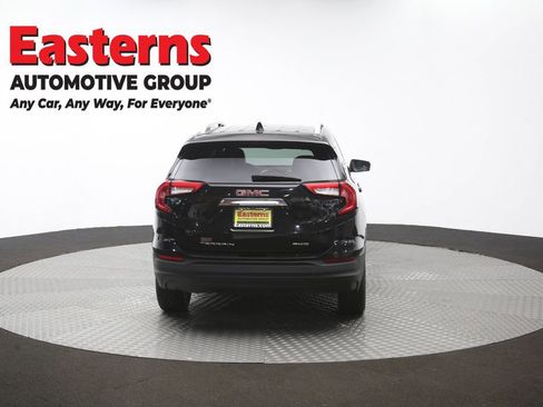 Used 2024 GMC Terrain SLT AWD/4WD image 39