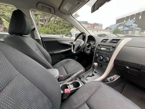 Used 2009 Toyota Corolla S FWD image 17
