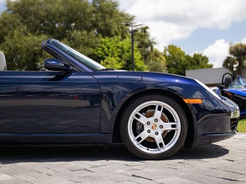 Used 2006 Porsche Boxster RWD image 19