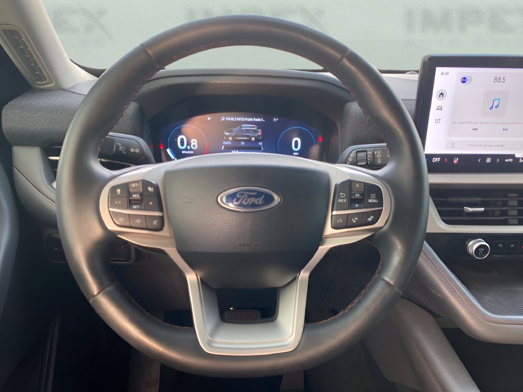 Used 2025 Ford Explorer Active w/ Active Comfort Package RWD image 11