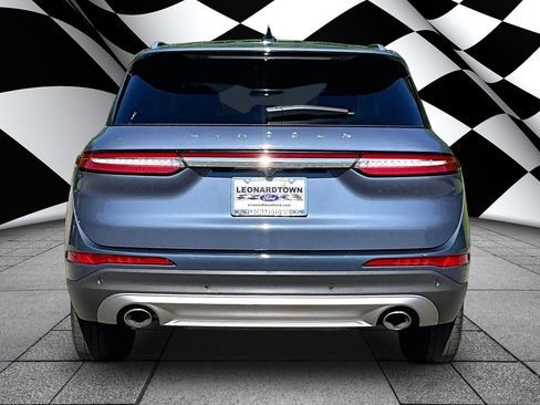 Used 2022 Lincoln Corsair AWD w/ Premium Package image 4