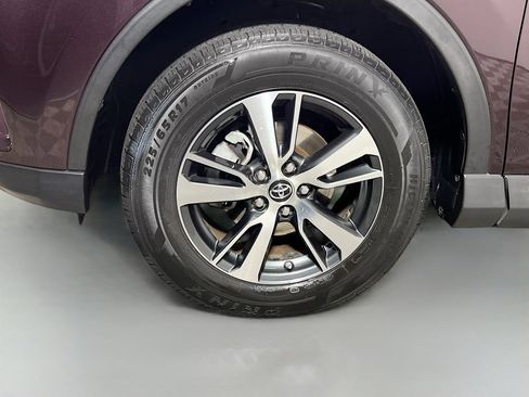 Used 2017 Toyota RAV4 XLE w/ Plus Special Value Package FWD image 14