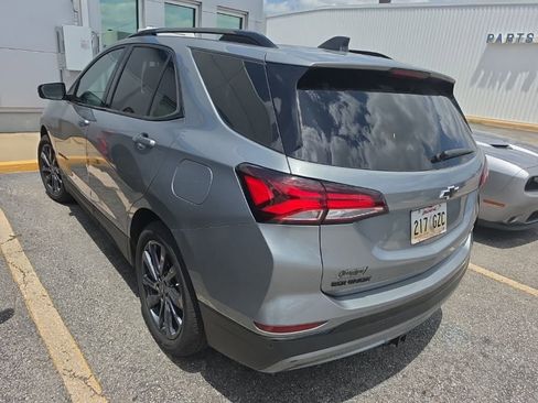 Used 2024 Chevrolet Equinox RS FWD image 3