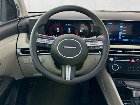 Used 2025 Hyundai Tucson SEL image 18