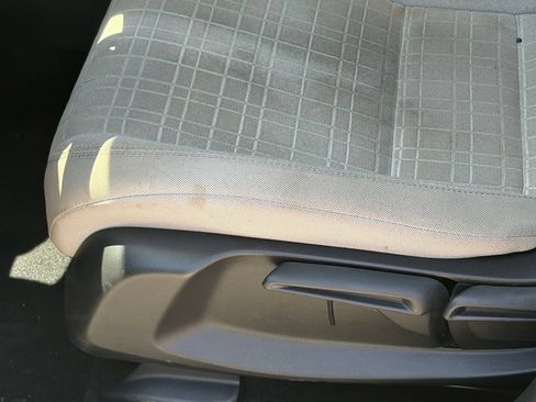 Used 2024 Honda HR-V LX image 5