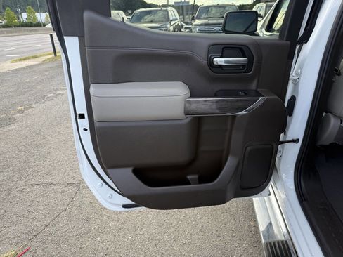 Used 2019 Chevrolet Silverado 1500 LTZ w/ LTZ Premium Package image 10