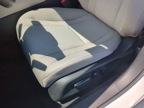 New 2025 Honda Accord SE image 13