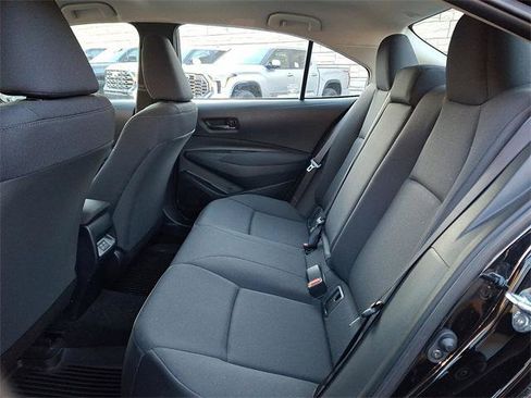 Certified 2023 Toyota Corolla LE image 10