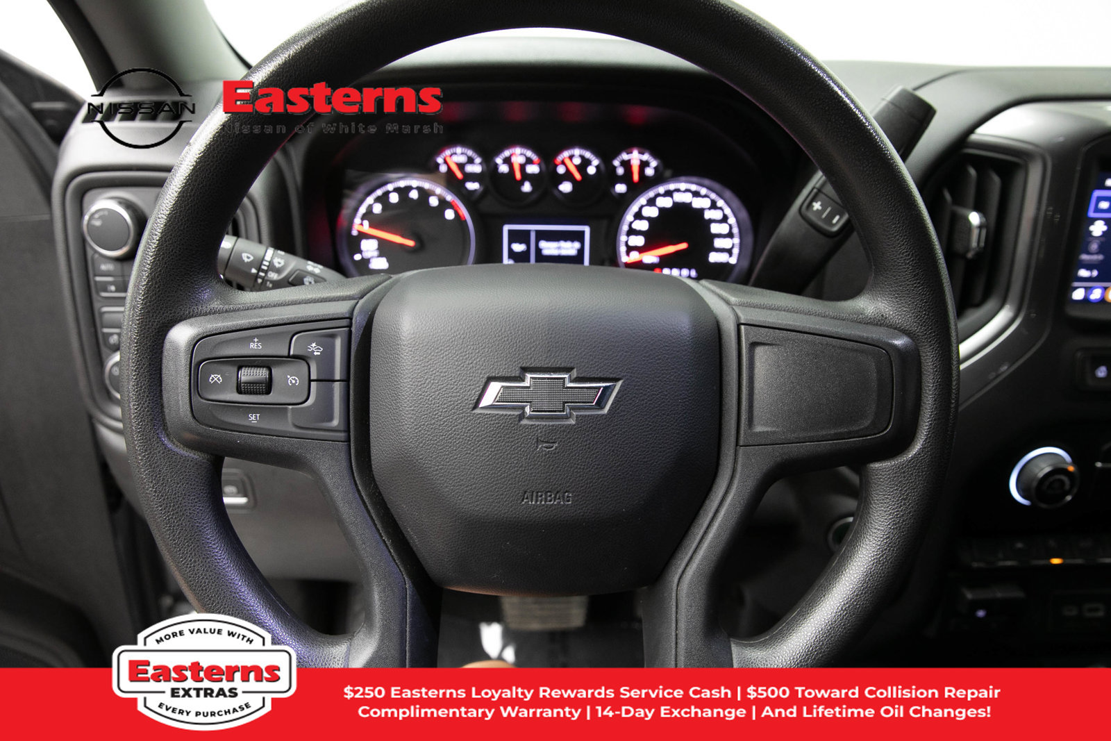 Used 2024 Chevrolet Silverado 1500 Custom w/ Rally Edition AWD/4WD image 10