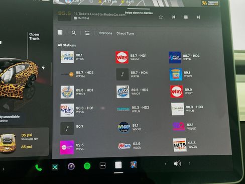 Used 2023 Tesla Model 3 Standard Range image 18